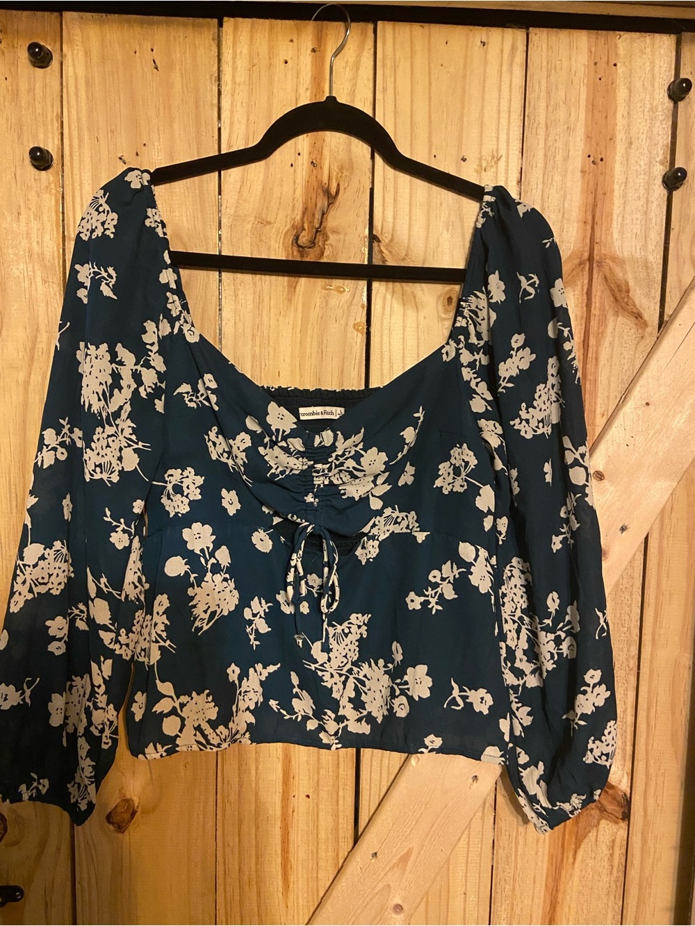 Abercrombie & Fitch Teal Floral Lace-Up Crop Top